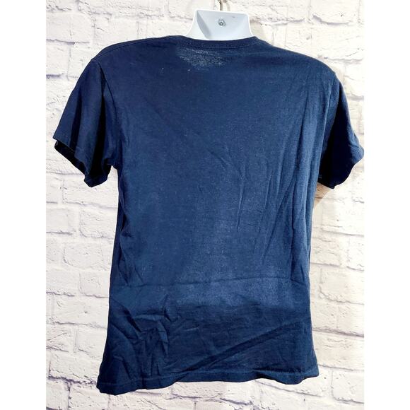 Lifestyle Classics Blue White American Distressed Flag Graphic Shirt Medium - Picture 2 of 3